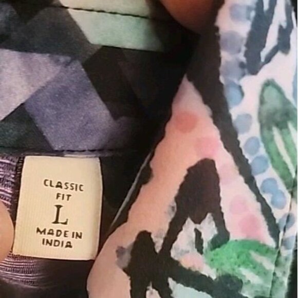 Robert Graham Mens L Classic Fit Alford Floral Multicolor ShortSleeve Shirt CR50 - Picture 4 of 4